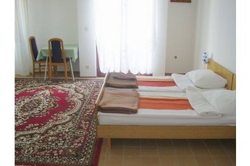 Хърватска Hotel Starigrad Paklenica, Екстериор